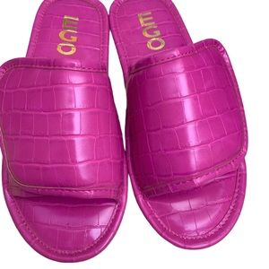 EGO Hot Pink Slides
